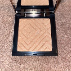Makeup Geek highlighter
